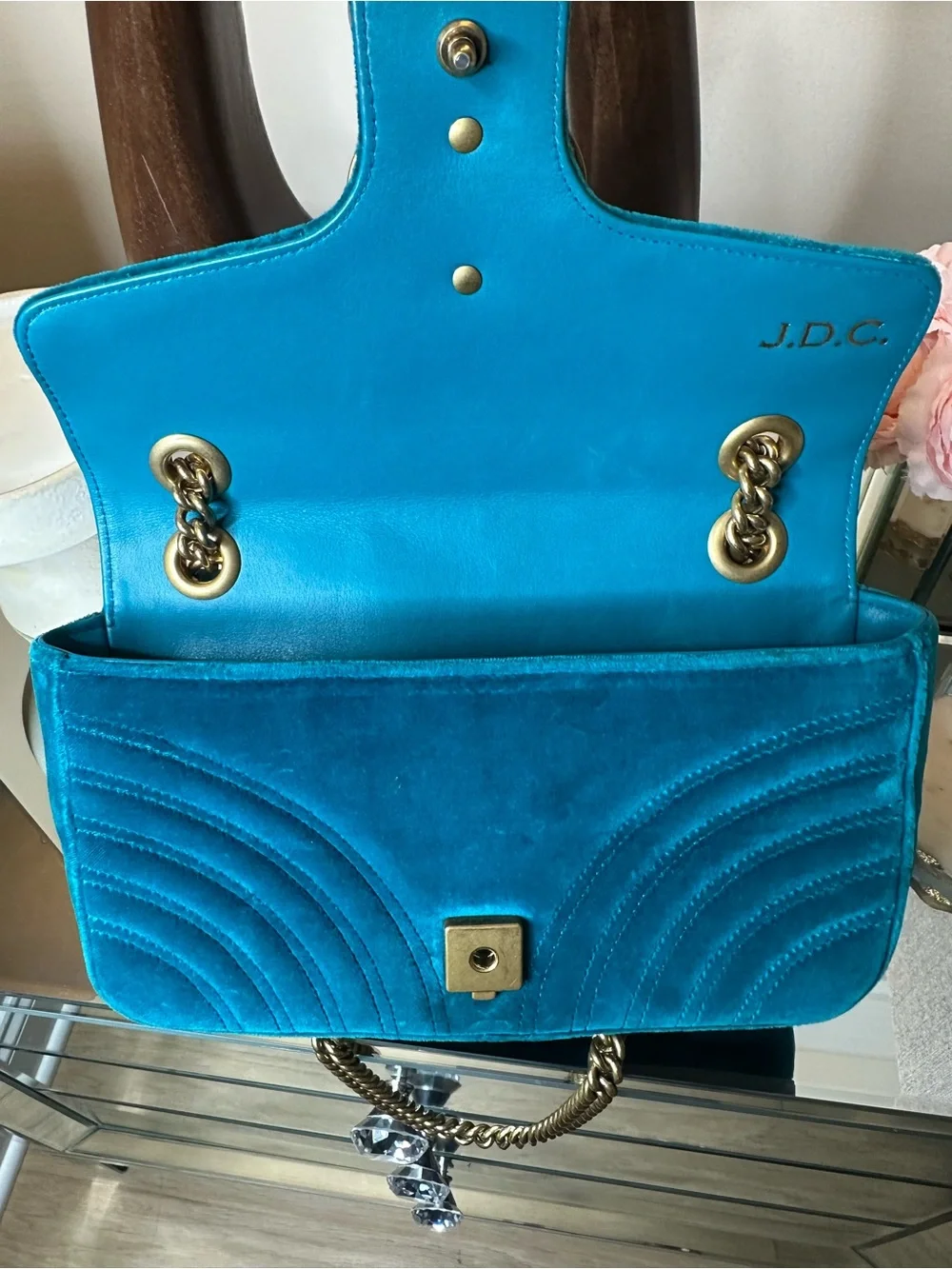 Small Gucci Teal Velvet GG Marmont Shoulder Bag with Gold Hardware - Picture 7 of 12